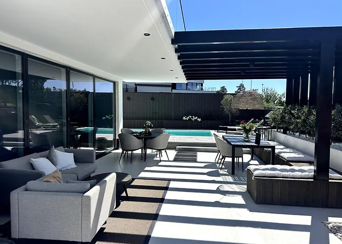 Luxury Villa With Heated Pool & Sea View Your Private Paradise On The Norwegian Coast